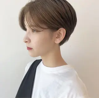 ショート カラー ヤマモト マイのヘアスタイル