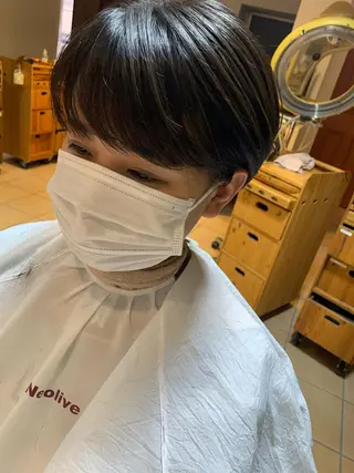 ショート ハイトーンカラー🩵 耳ツボジュエリー👂のその他イメージ