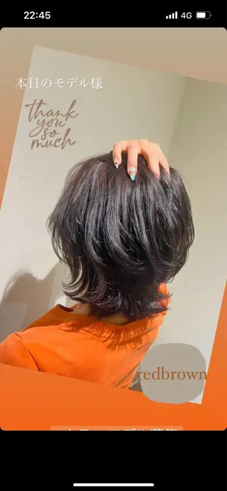 ミディアム カラー PON　ハイトーン ショートカット心斎橋のヘアスタイル