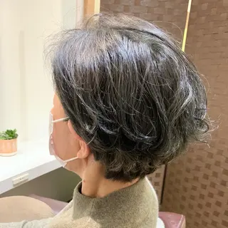 ショート カラー パーマ ショート×カラー 🦊堀米早紀【荻窪】のマツエク・マツパデザイン