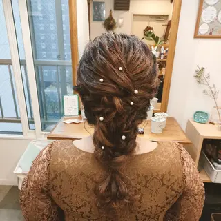 ヘアアレンジ HempBeauty 浅野アサミのヘアスタイル
