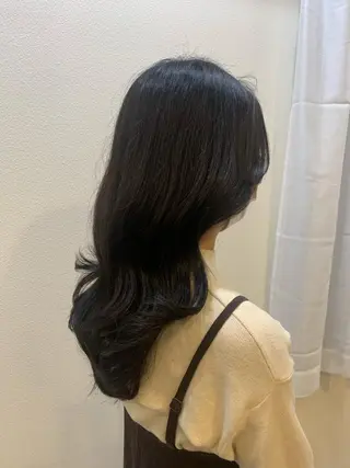 ロング カラー 韓国🇰🇷髪質改善 Chisaki치사키のヘアスタイル