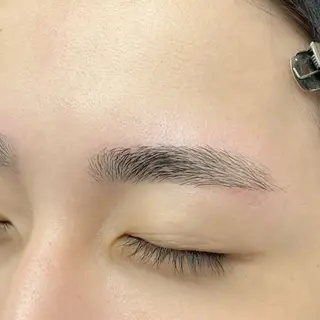 アイブロウ WHITE EYE 長岡店Chihiroのマツエク・マツパデザイン