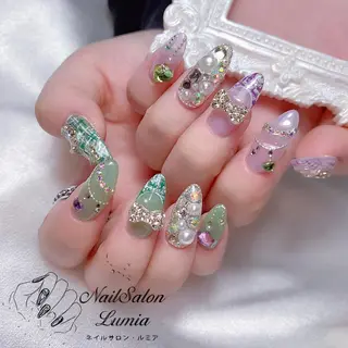 ネイル ネイルサロン ルミア Lumia 店長のネイルデザイン