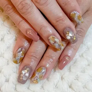 ネイル f'bloom  L’ecrinのネイルデザイン