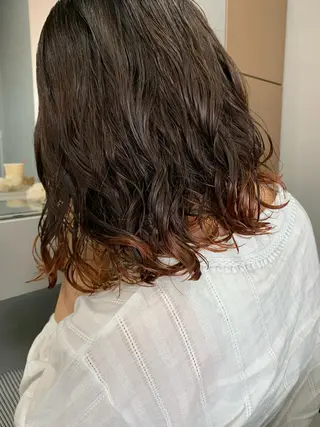 ミディアム カラー パーマ ボブパーマコテ巻き風 パーマNo1深江秀平のヘアスタイル