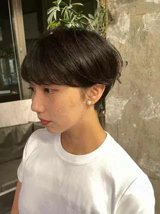 ショート レイヤー特化/小顔顔 周り/セノ/表参道のヘアスタイル