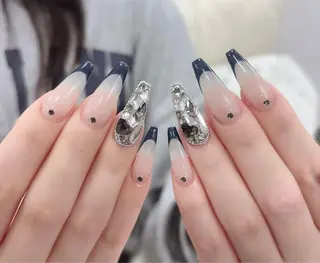ネイル Nie Nail Shinokuboのネイルデザイン