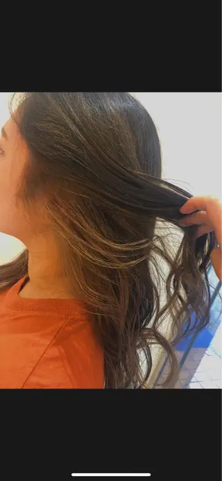 カラー 中川 あすきのヘアスタイル