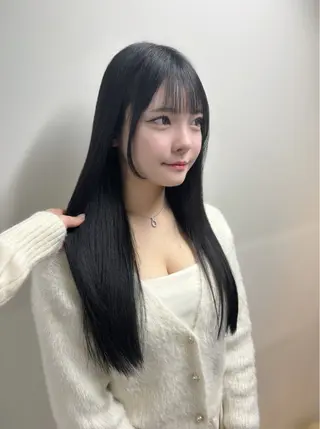 ロング 髪質改善♡ 保坂汐音のヘアスタイル