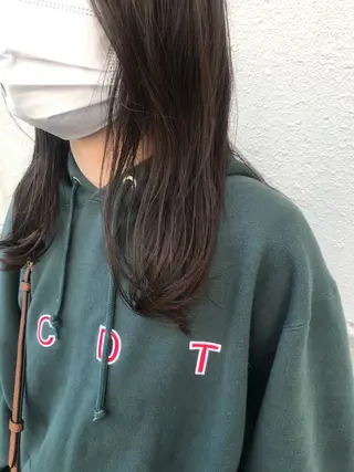 セミロング さの あやねのヘアスタイル