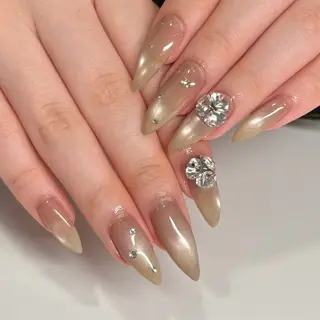 ロング y's beauty 広島店のネイルデザイン