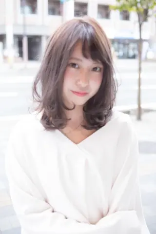 セミロング カラー ビューティービースト 国場店のヘアスタイル