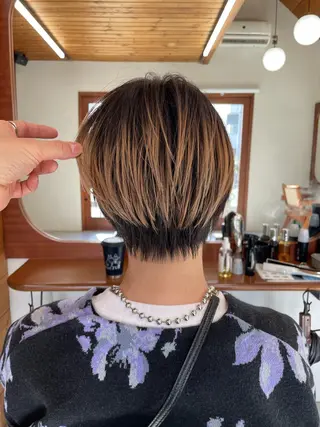 ショート カラー 五十嵐 雄毅のヘアスタイル