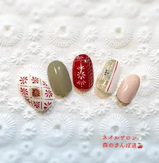 ネイル ショートネイル 森のさんぽ道のネイルデザイン