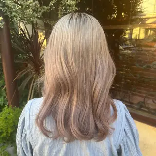 ロング 💜にしむら みく💜のヘアスタイル