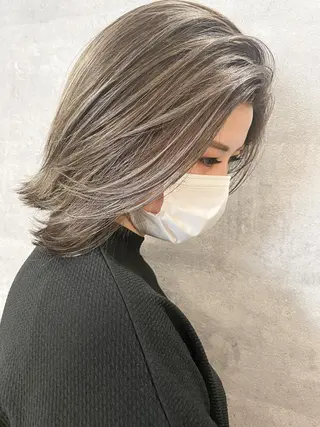 ショート カラー ヘアアレンジ ネイル マツエク・マツパ 井上 一平のヘアスタイル