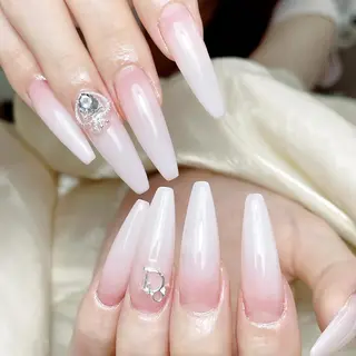 ネイル 🦋チップ長さだし 専門店🦋のネイルデザイン