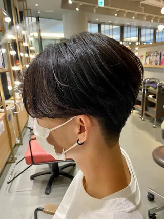 ショート unopulir 景山　凌のヘアスタイル