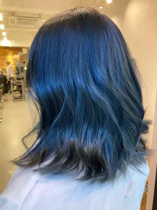 ミディアム カラー KOBAYASHI TEPPEIのヘアスタイル