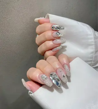 ネイル Lyna 池袋のネイルデザイン