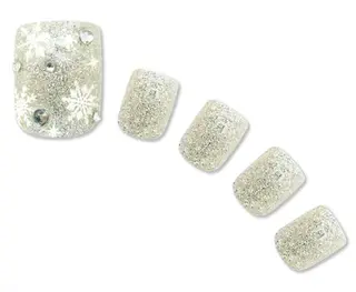 ネイル プラスネイル 池袋西口店のネイルデザイン