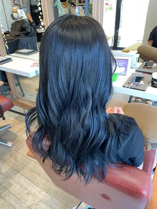 セミロング カラー なりたいを叶えます！ 出口 紗依のヘアスタイル