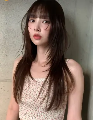 セミロング -みつま はるな-のヘアスタイル