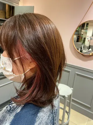 ミディアム カットモデル ヨネダのヘアスタイル