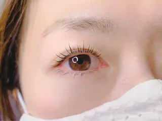 マツエク・マツパ 北川 広行のヘアスタイル