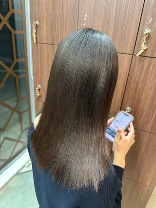 セミロング 成田で1番お悩み解決 の髪へ導くみつきのヘアスタイル