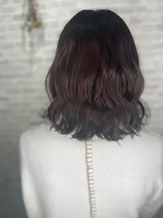 ミディアム カラー 平田 怜のヘアスタイル