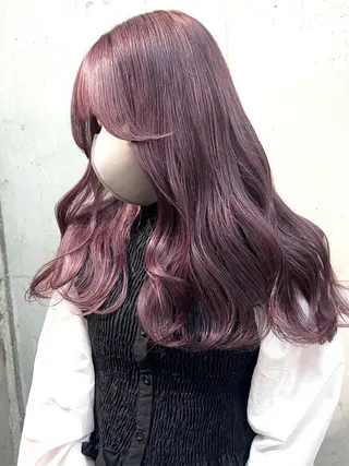 ロング カラー ヘアアレンジ lani ブリーチ /ダブルカラーのヘアスタイル