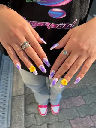 ネイル Nailist Amiのネイルデザイン