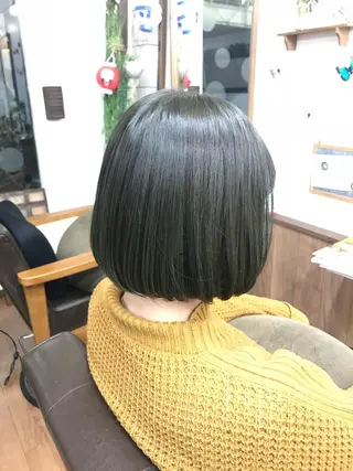 ショート カラー 澤田 拓己のヘアスタイル
