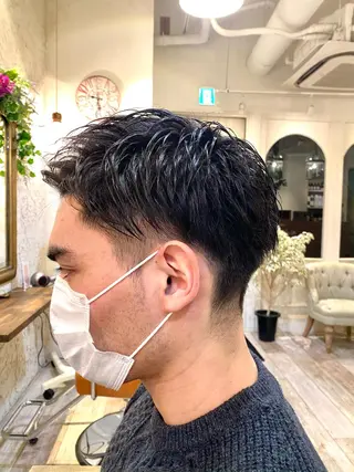 ショート パーマ メンズ よこもり あいのヘアスタイル