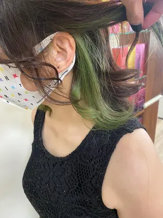 カラー SALOWIN栄 高須大貴のヘアスタイル