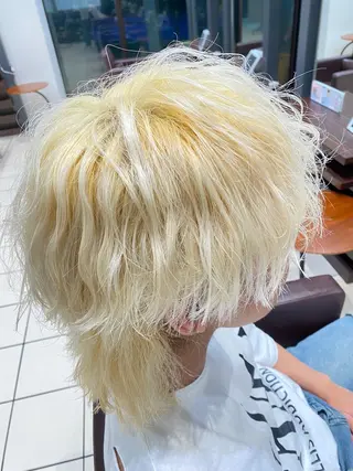 ショート カラー 縮毛矯正/髪質改善 インナーカラーせいぎのヘアスタイル