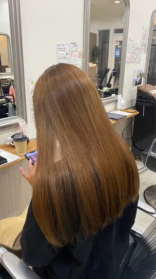 カラー 艶髪🥣透明感カラー 🫧前田奈津実のヘアスタイル