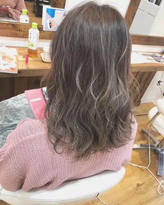 ミディアム カラー 横浜ブリーチムラ直し ハイトーン/ブリーチのヘアスタイル