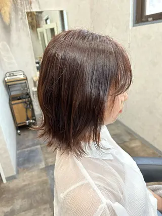 ミディアム giniro ホソミのヘアスタイル
