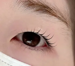 マツエク・マツパ アイブロウサロン Eyepreme渋谷 【眉毛専門店】所属・森山 奈保子の眉毛・アイブロウイメージ