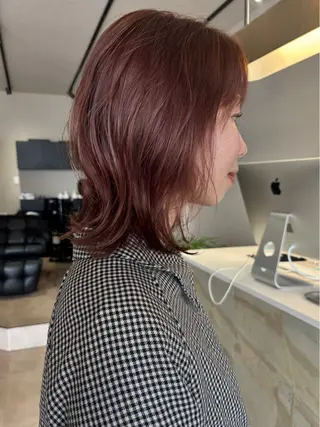 ミディアム 山本 真生のヘアスタイル
