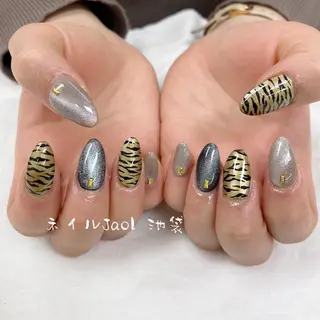 ミディアム ネイルJaol 池袋のネイルデザイン