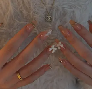 ネイル NiJi Nailsのネイルデザイン