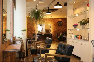 セミロング カラー パーマ ヘアアレンジ メンズ キッズ ネイル マツエク・マツパ premier modelsのヘアスタイル