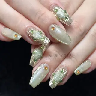 ネイル BLUE CORAのネイルデザイン