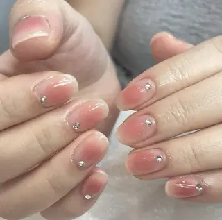 ネイル メイ 💅のネイルデザイン