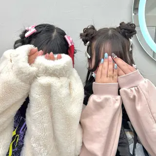 ヘアアレンジ ヘアメ🎀推しカラー 🥣横浜/しほ🧸のヘアスタイル