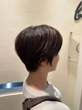 ショート 茶谷 沙穂のヘアスタイル